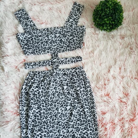 💋SALE Animal Print Bandage Trendy Cut Party Dress - Picture 2 of 7
